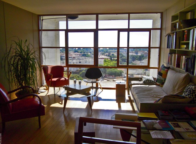 « être plus fou que celui d'en face » de Claude LÉVÊQUE - 29 Mai au  30 août 2014 - Cellule 516, Unité d’habitation Le Corbusier,  Marseille