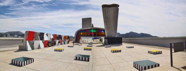 " Défini Fini Infini, Travaux in situ " de Daniel Buren - 30.06. - 31.10.2014, MaMo, Marseille Modulor, Centre d'art de la Cité Radieuse, Le Corbusier,  Marseille